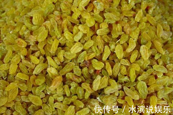 葡萄干水|葡萄干生吃好,还是泡水吃好很多人没吃对,难怪吃了1月没效果