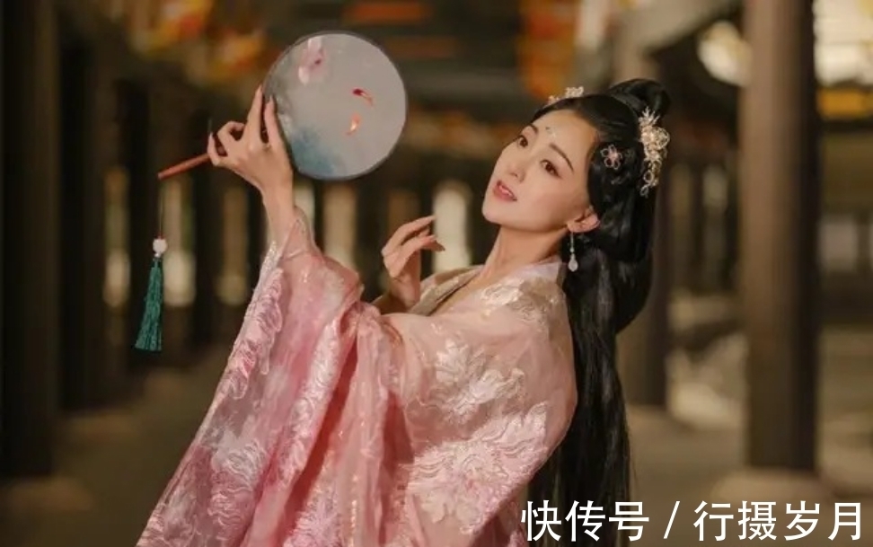 花魂$落花泣忧伤,思离苦断肠