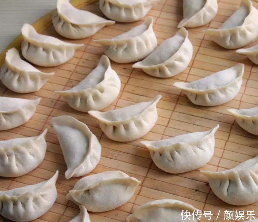 搅拌均匀|调萝卜馅,焯水大错特错,教您正确做法,萝卜没异味格外鲜,真香