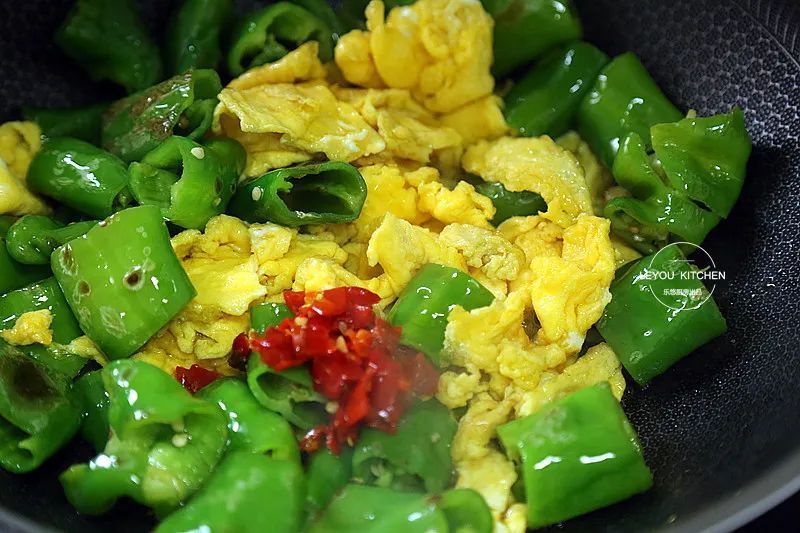 实力干饭菜，10分钟上桌，三伏天下厨做刚刚好