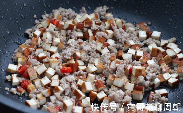 天气太热没食欲，试试这道菜，简单又下饭，瞬间就能打开你的味蕾