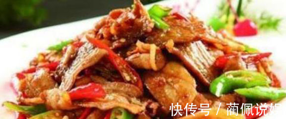 农家|美食推荐包菜炒粉丝，农家香辣小炒肉，南煎丸子，炒黄瓜的做法