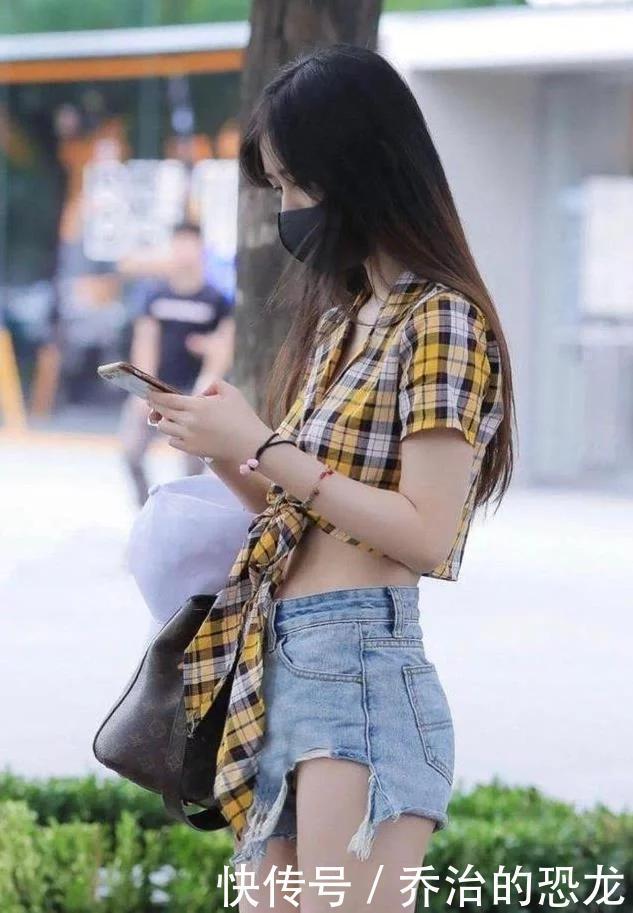 服装|姑娘,这么烂的短裤你也敢穿