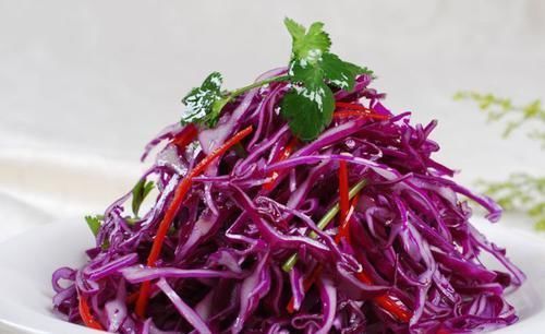 椰枣|每天晚上可以坚持吃3种食物,美容养生、延缓衰老,爱吃就赚了!