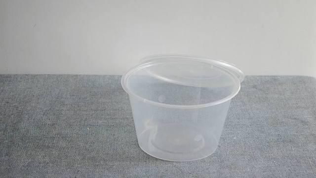 圆形打包盒你还舍得扔掉吗？放在卫生间太有创意了，省钱又实用