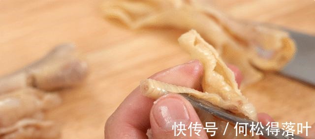 凤爪|麻辣无骨凤爪的做法,详细的去骨步骤,不吐骨头,一口一个真香!