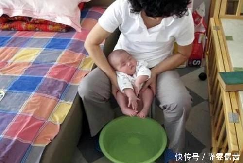 系统|儿科医生:“新型把尿”正毁掉孩子排便系统,年轻家长却前赴后继