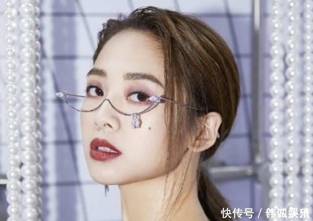 女人的“唇形”大致分为5种,3种好看,2种丑,能测量一下是什么样的吗