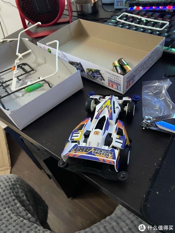 忆童年玩具【四驱兄弟】同款四驱车旋风冲锋龙卷风