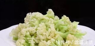 促进|便秘拉不出很难受？常吃6种食物，促进肠道蠕动，排便变轻松