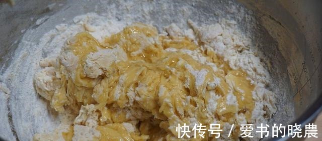 做法|蜂蜜小面包,不仅口感好,做法也简单,而且一口气还做了不同造型!
