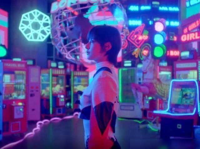 郑乃馨 硬糖少女首支MV造型希林高冷,赵粤电玩少女,nene厉害了