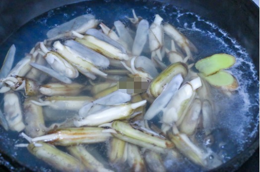 这种海鲜20块钱一斤,肉多味鲜,人人都适合!
