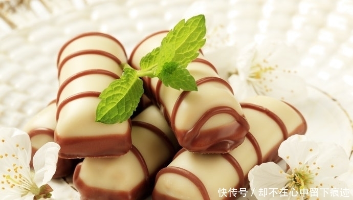 世界上超好吃的3款白巧克力,德芙落榜,全吃过的“土豪”莫属