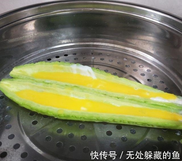 鸡蛋|鸡蛋蒸苦瓜,香而不腻,开胃爽口快手菜!