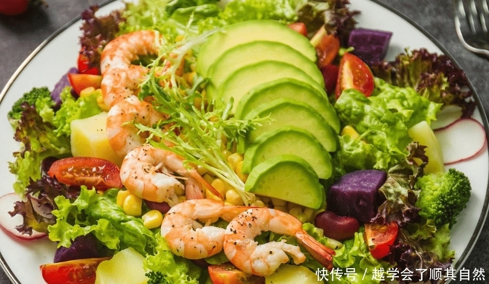 大虾沙拉子造型美观,味道香鲜,特别适合小孩食用