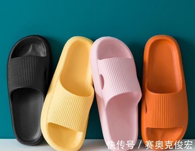 阿迪|建议:别再穿耐克拖鞋,这双国产拖鞋,便宜又舒服,太可了!