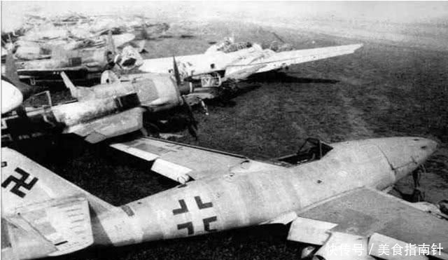 扔下|配合表演！德军想用木头机场迷惑对手，英军扔下炸弹后，德军傻眼