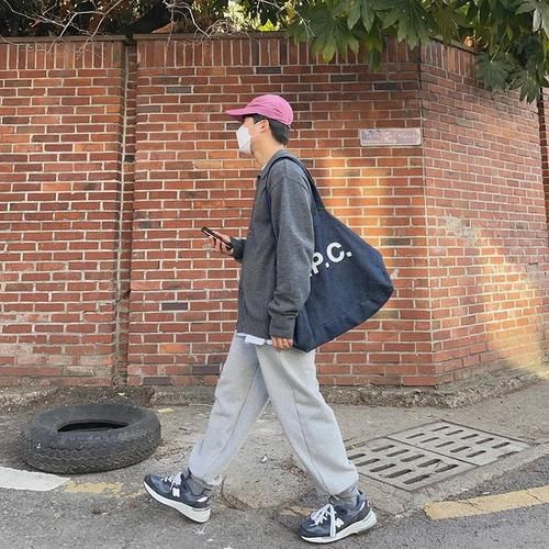 小个子男生的春季休闲穿搭