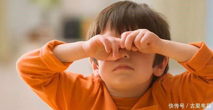 长时间|常看手机会对孩子产生哪些危害超过这个时间点,会损害大脑
