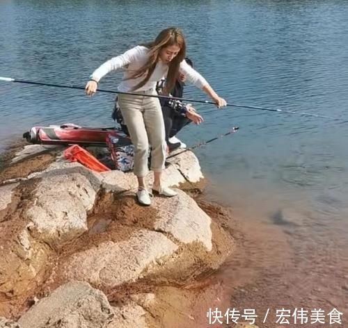 户外钓鱼，为什么看不到“女钓友”呢晒黑只是其一，它才是关键