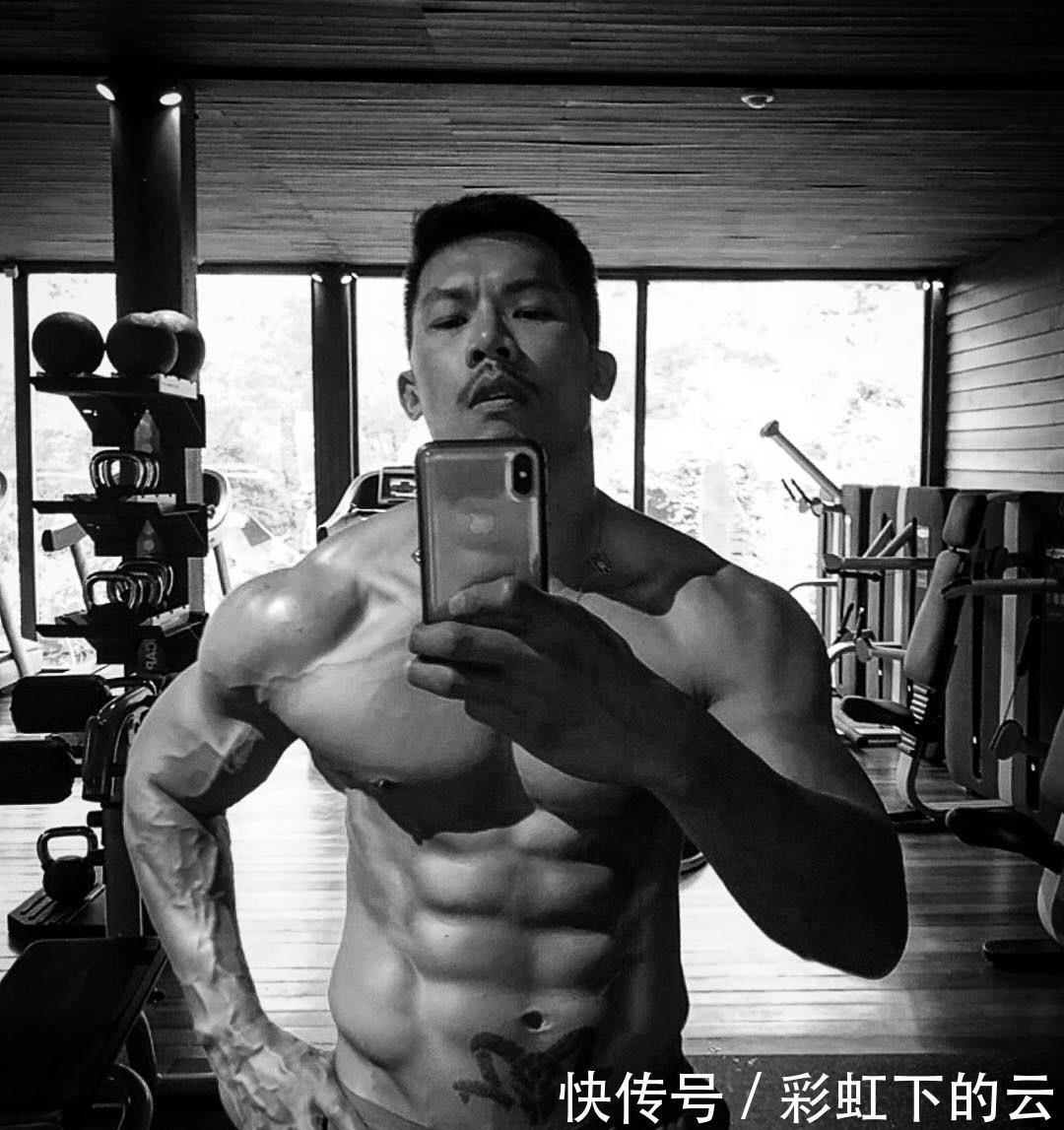 妥妥|这里和尚不戒荤,一身腱子肉加上180cm大高个,妥妥的“活金刚”