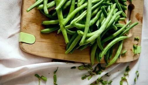 亚硝酸盐|爱吃米面的都注意!这几种食物暗藏“毒素”,你家餐桌上没准就有