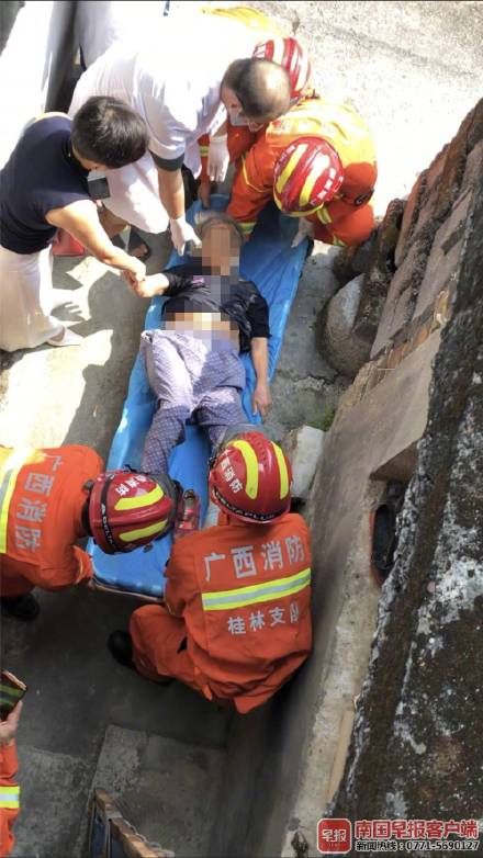 消防|九旬老太被卡墙缝一夜 灌阳消防半个小时将她平安救出