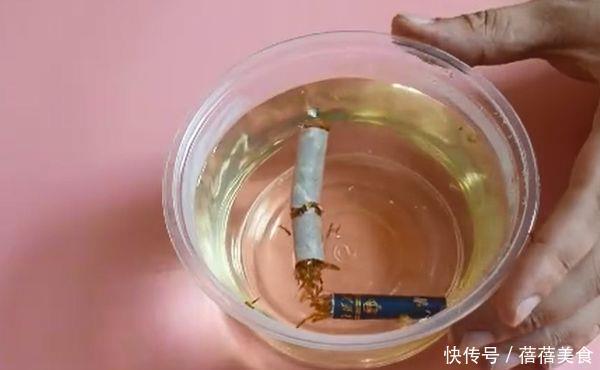 香烟|纱窗脏了根本不用拆下来洗,只需用一根香烟,纱窗立马干净如新