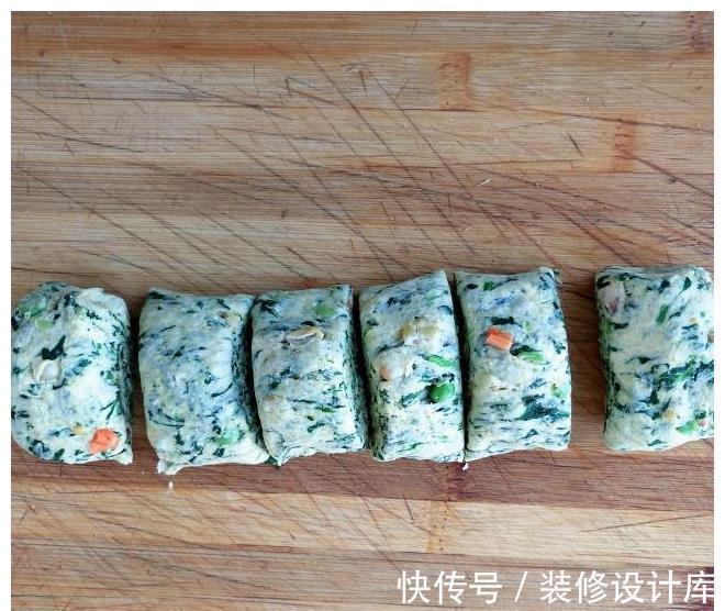 面粉|多吃粗粮更健康，营养全面好处多，教你做咸香适口的玉米面菜窝窝