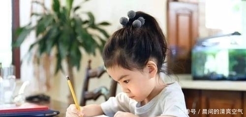 灵魂|儿子被罚写“员”字100遍,宝妈看后捧腹大笑,网友:这字有灵魂