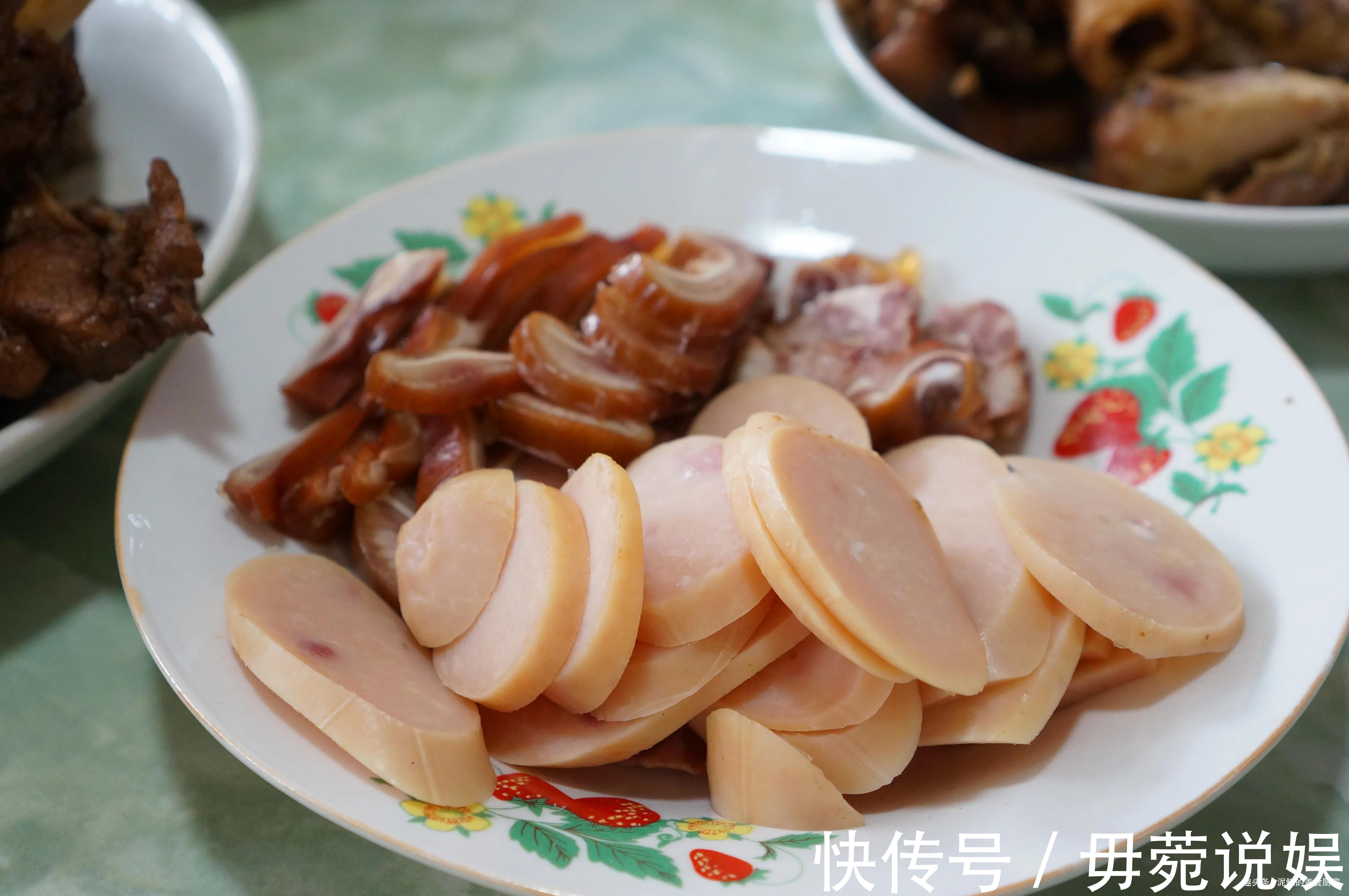 家宴|晒晒妈妈家的家宴，16道菜，荤素搭配太丰盛，网友不胖才怪