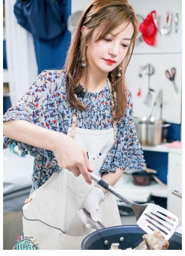 未播先火|《中餐厅5》未播先火 这一季都是“狠”角色！