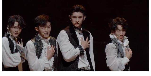 被驯服的象|《披荆斩棘的哥哥》二公翻车，选手对嘴明显，刘端端缺少发言机会