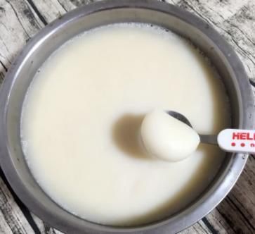 己在家里|熬猪油时,不要只会放盐,还需这2样调料,猪油熬出来又香又白