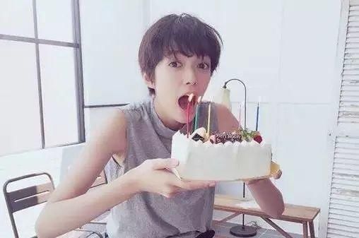 今年流行的15种发型，你留过哪一款？