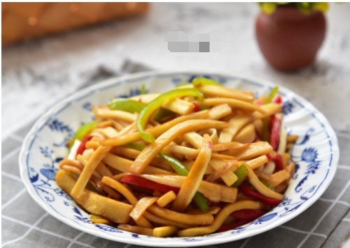 切一切炒一炒,脆嫩清爽,比肉还香