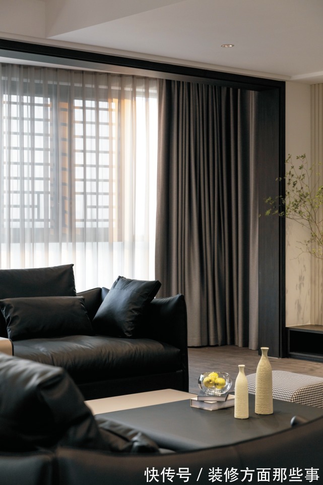 主卧|230㎡黑白搭配,简约而不失高级感