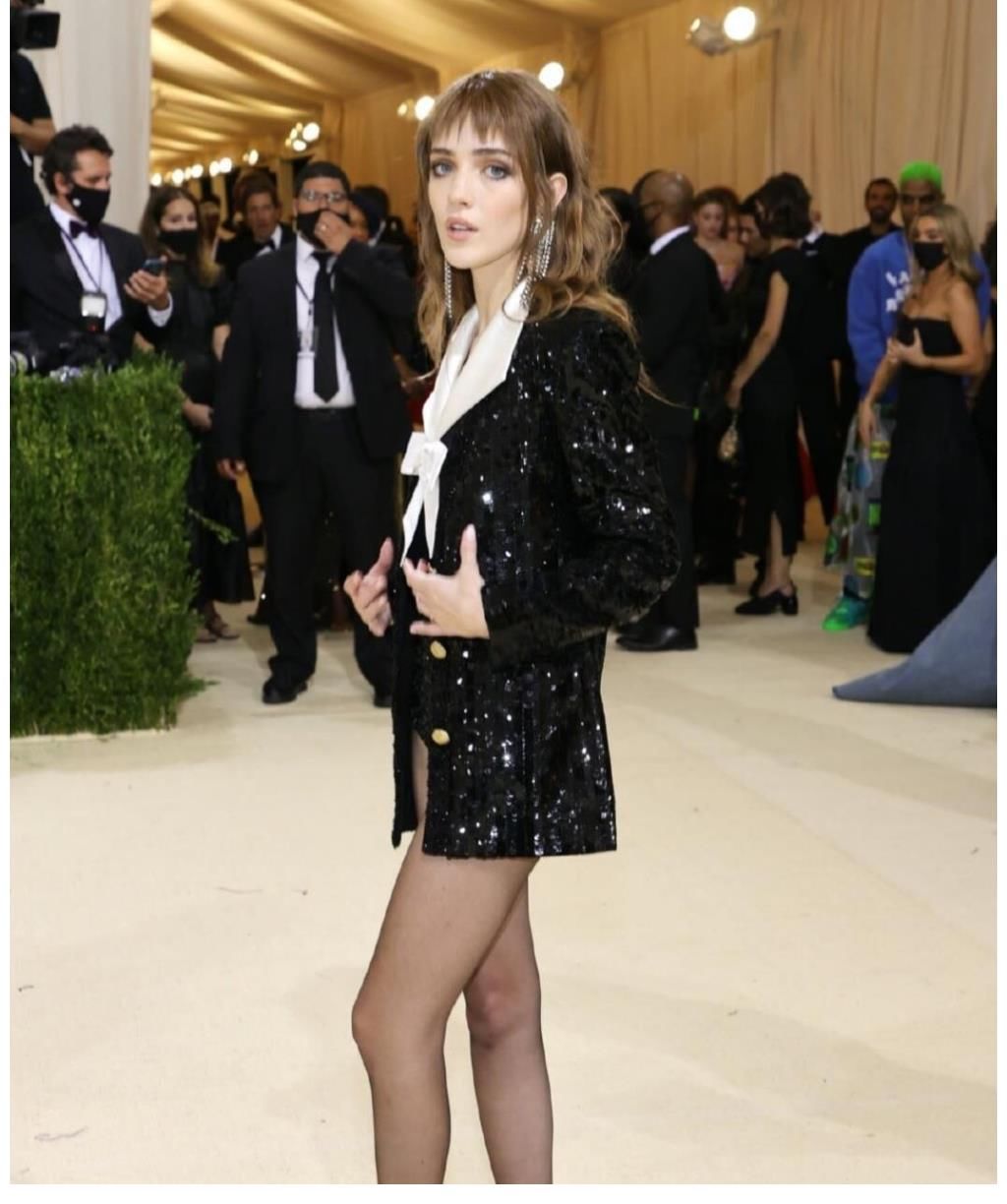 美女图——美国00后演员塔莉娅·莱德