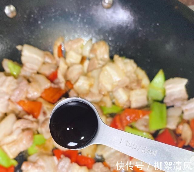 红辣椒|辣椒炒肉,家常美食,味道鲜美!