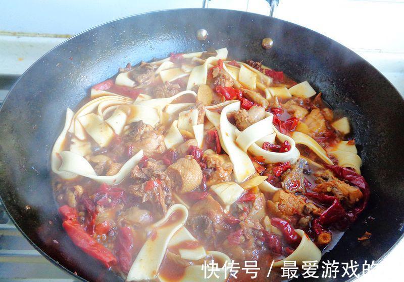 我家周末三餐，宽粉鸡配炒肉，9种搭配，网友：吃得太好了