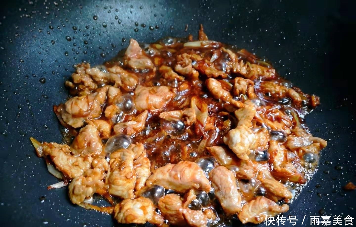 天冷晚餐就爱一锅炖,又香又解馋,吃着热乎又营养,汤汁都不剩!