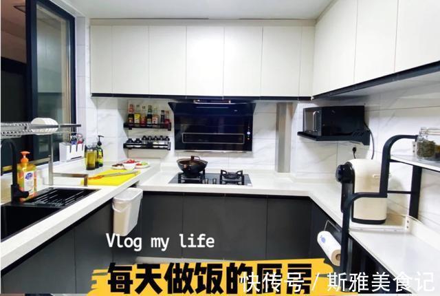 客厅|看到她家,才知道什么叫简约大方,漂亮有格调,是被人羡慕的样子