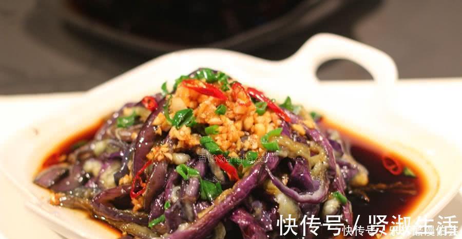 素炒|夏天茄子别再素炒了，新吃法给你，色香味俱全，配上米饭超香