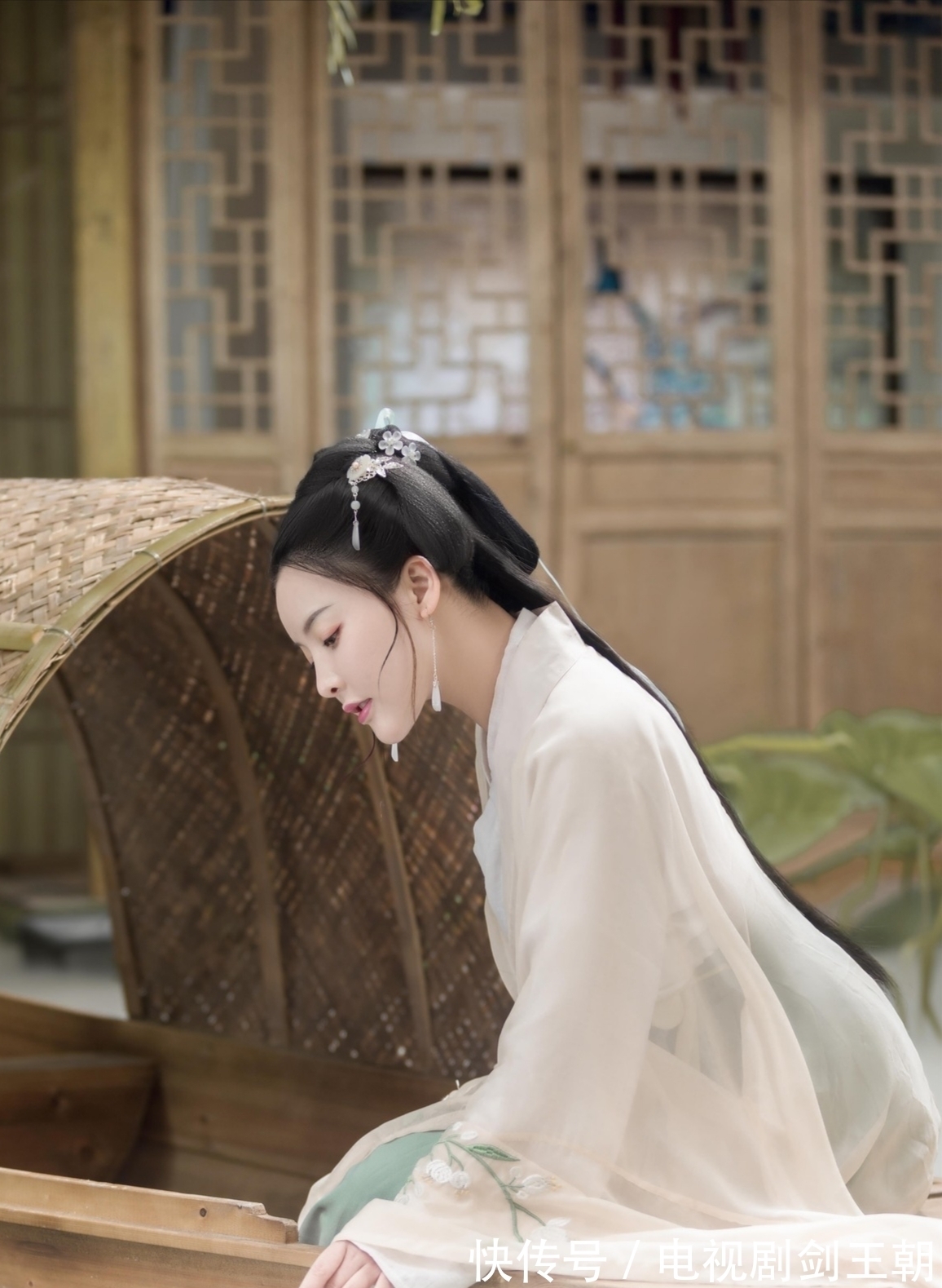 寄友$七律·十五首丨常恐梦中还有梦,唯期春后亦如春