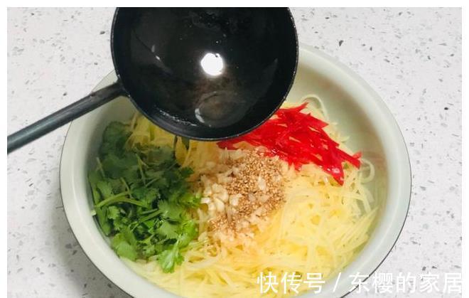 苹果|法国人称地下苹果，俄罗斯人称第二面包，营养丰富，三伏天多吃点