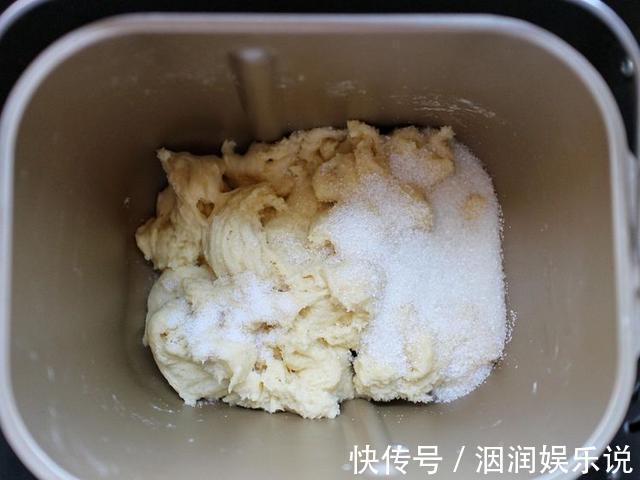 松软|想要面包做得好，几个小诀窍要记住，松软又美味