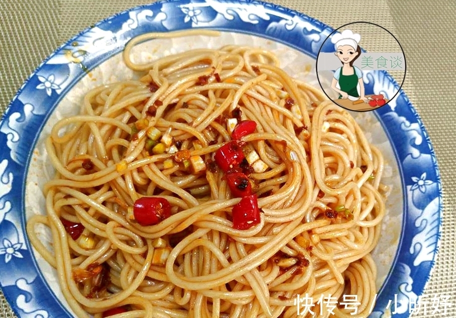 想吃|热天不想吃米饭，我做了此碗面，简单好做又美味，全家大小都爱吃