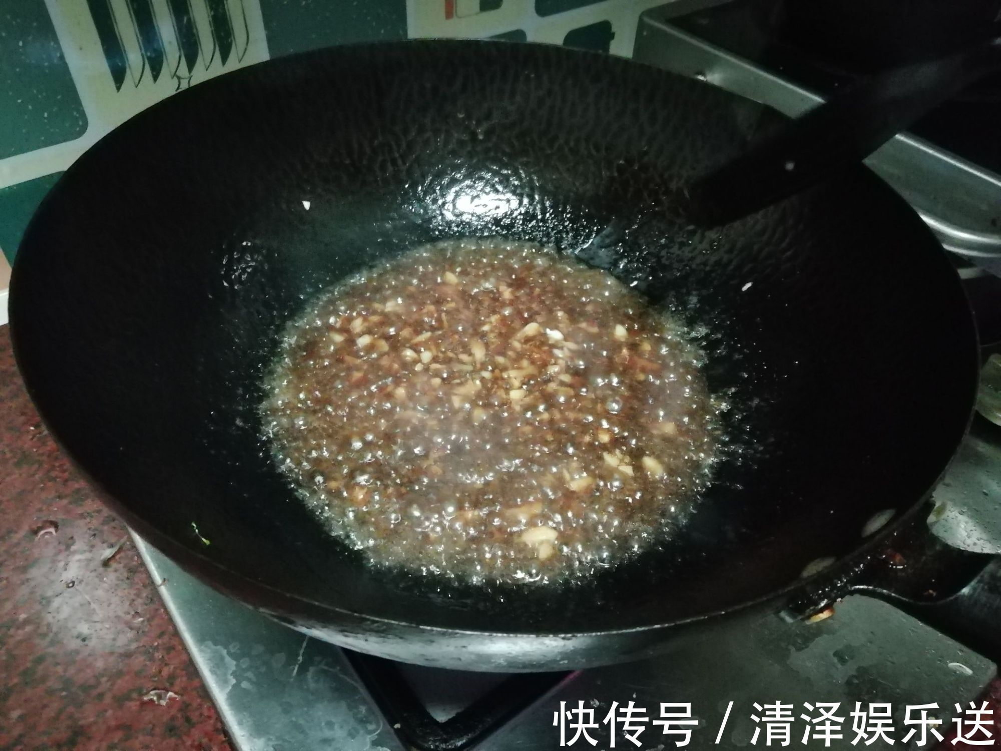 西兰花|大厨教你做“浇汁西兰花”,原汁原味,清脆爽口,做法超简单