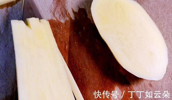 翻新|西红柿炒土豆是经典老菜，翻新做法，就是要赶上新潮流！